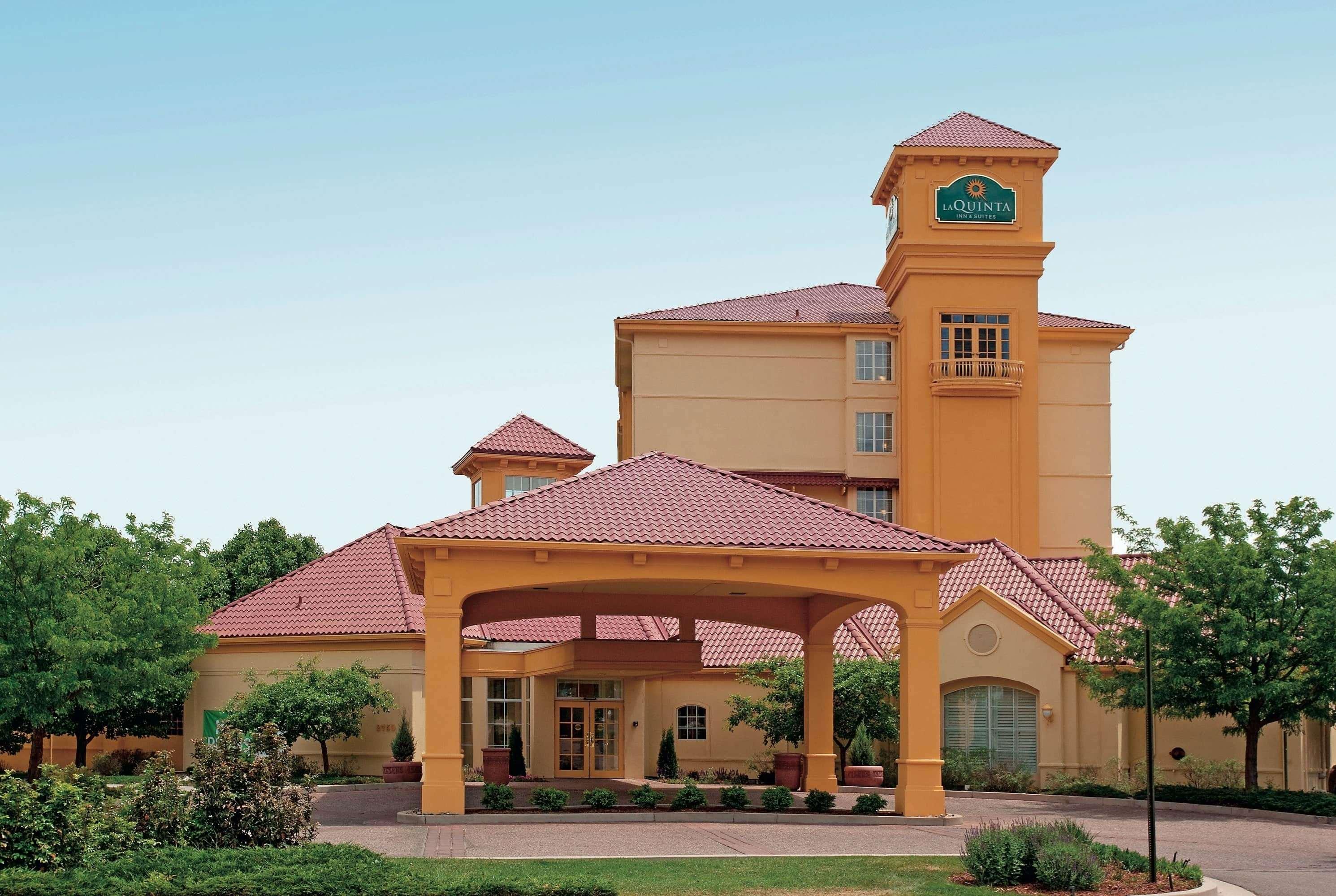 La Quinta By Wyndham Colorado Springs South Airport Hotel Екстериор снимка