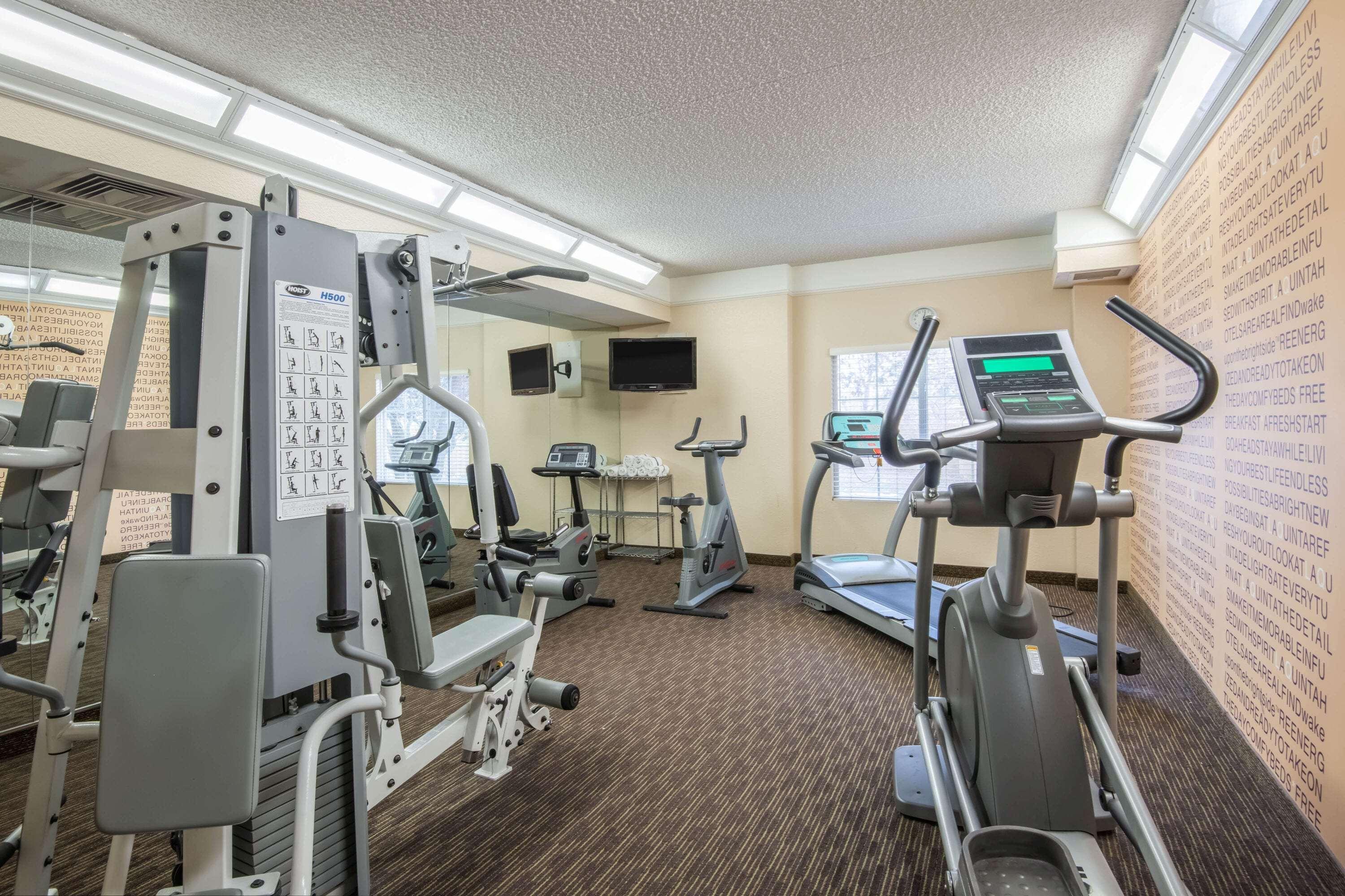 La Quinta By Wyndham Colorado Springs South Airport Hotel Екстериор снимка