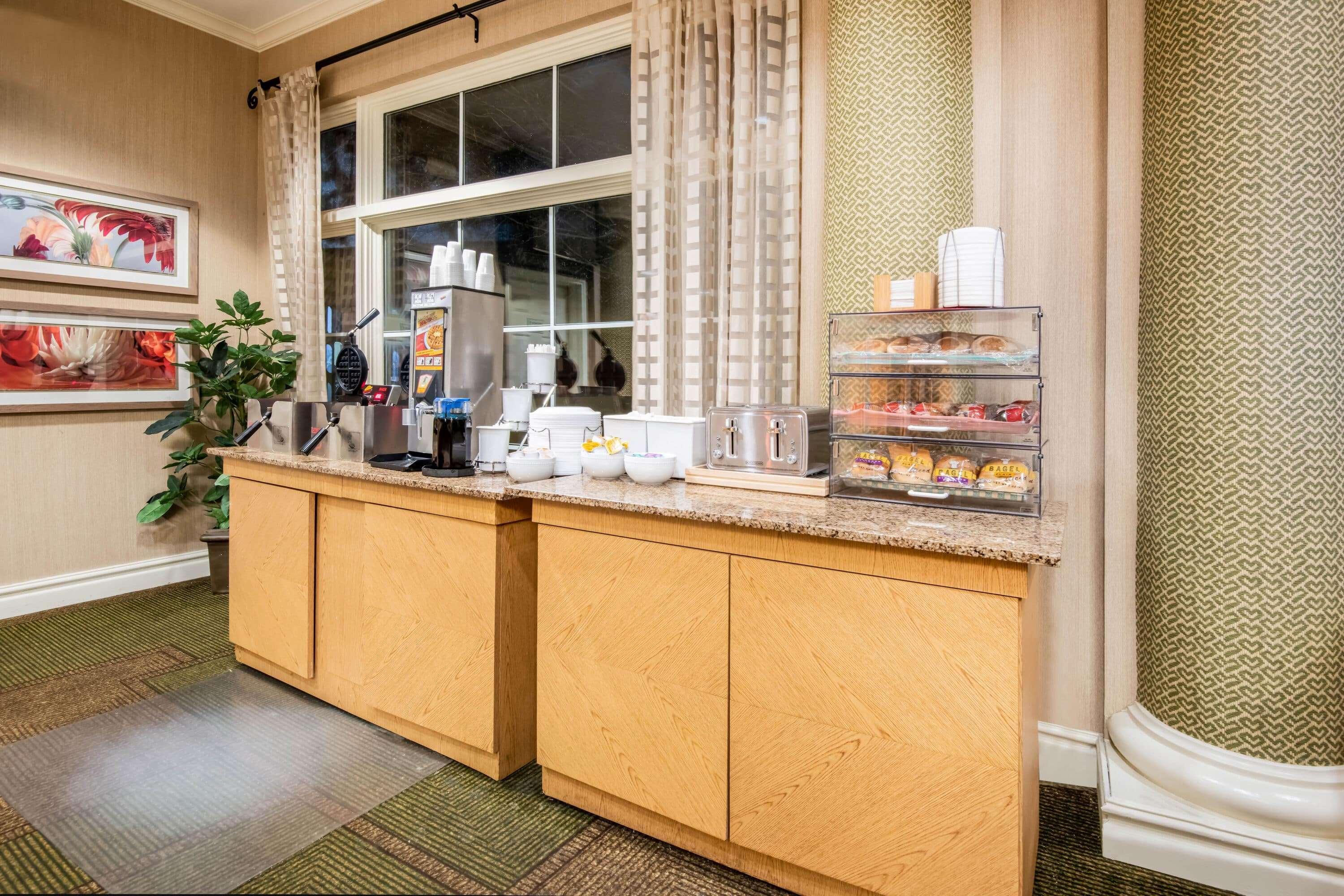 La Quinta By Wyndham Colorado Springs South Airport Hotel Екстериор снимка