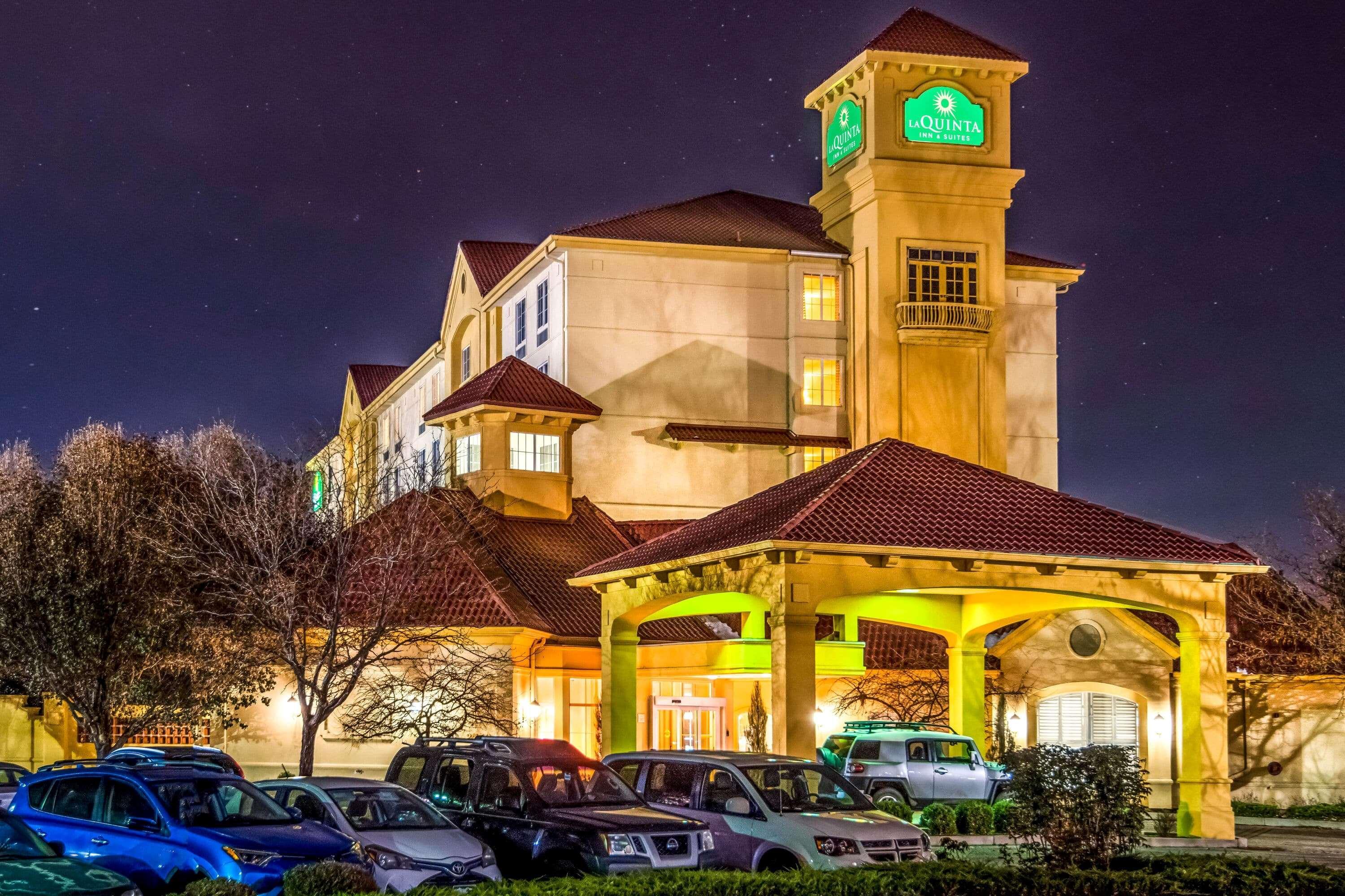 La Quinta By Wyndham Colorado Springs South Airport Hotel Екстериор снимка